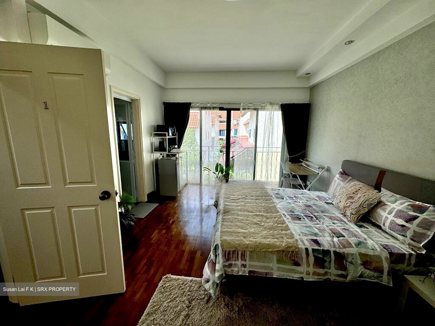 The Springfield (D16), Terrace #483993381